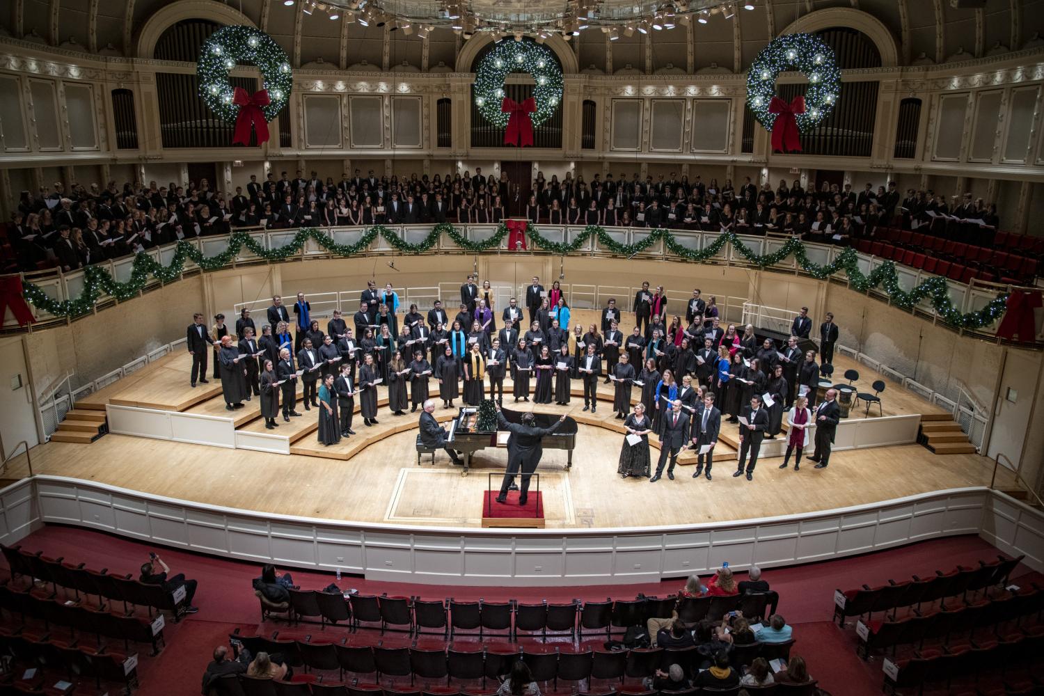 <a href='http://3qb.hbwendu.org'>全球十大赌钱排行app</a>合唱团在芝加哥交响音乐厅演出.
